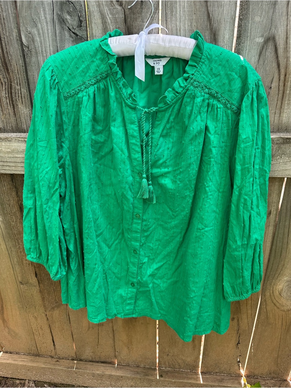 Crown & Ivy cotton green blouse